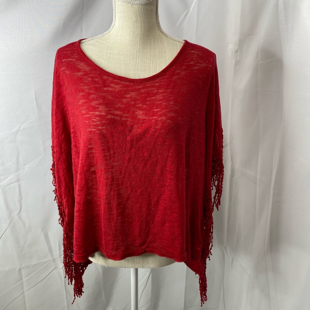 Cato woman 26/28w red crop top